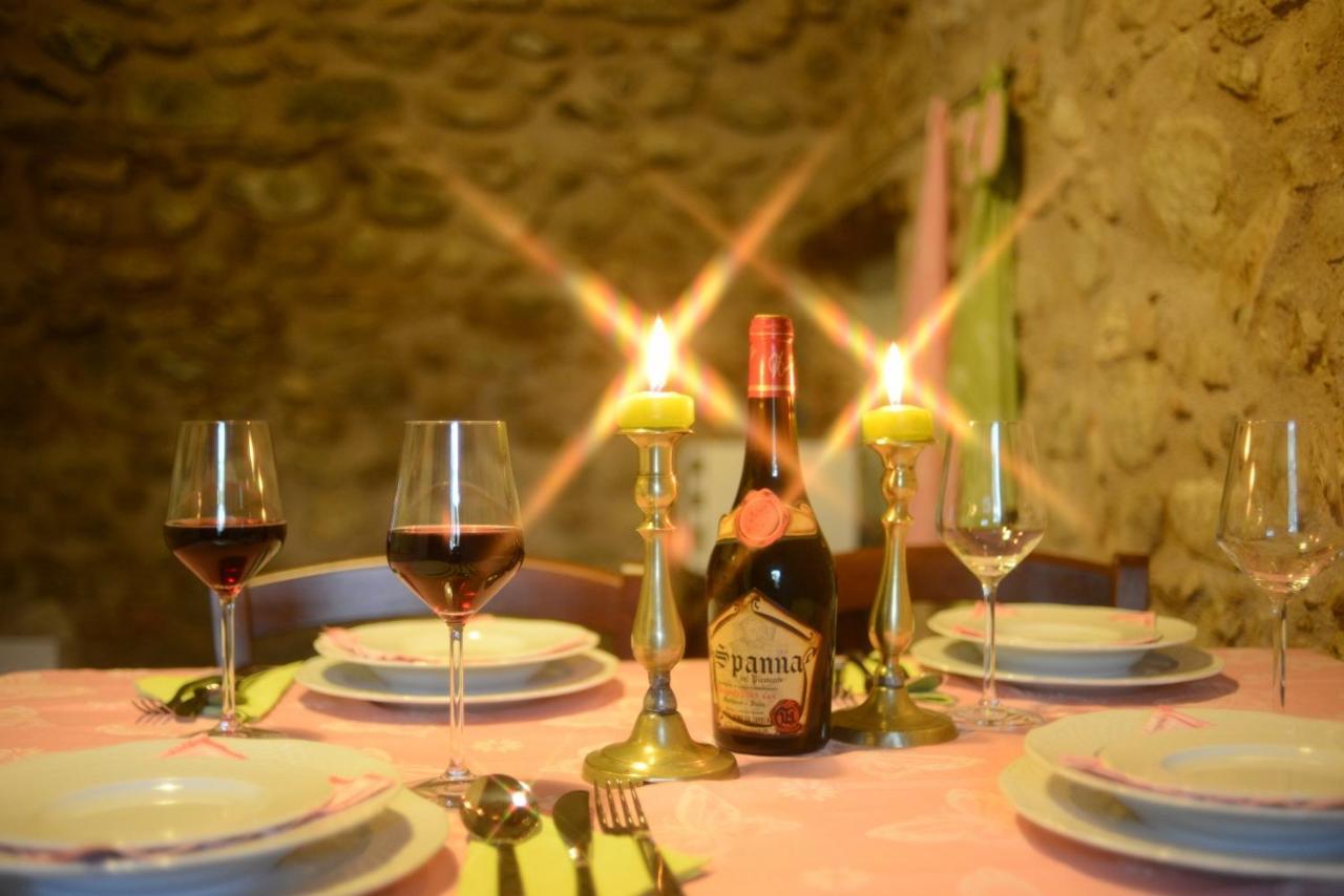 Corte Davini Agriturismo Monzambano Kültér fotó
