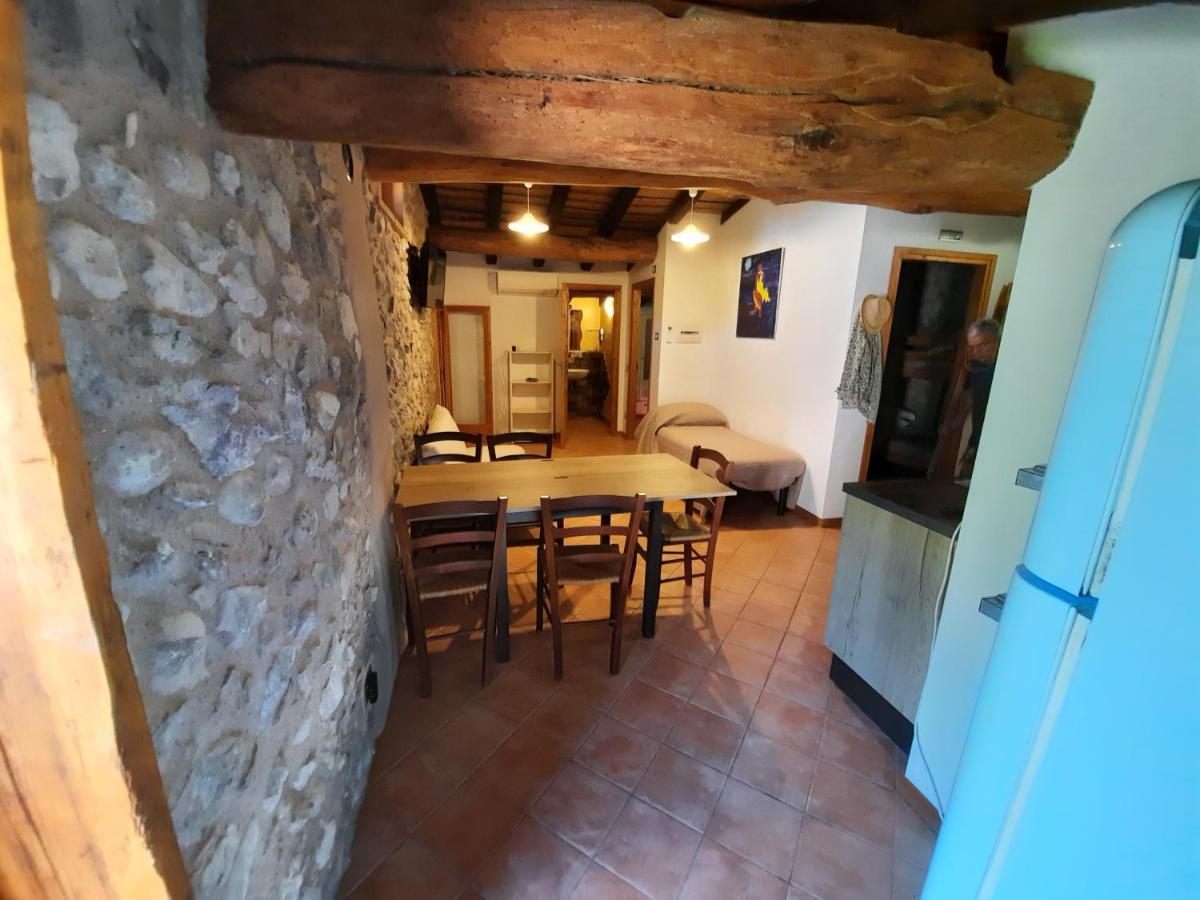 Corte Davini Agriturismo Monzambano Kültér fotó